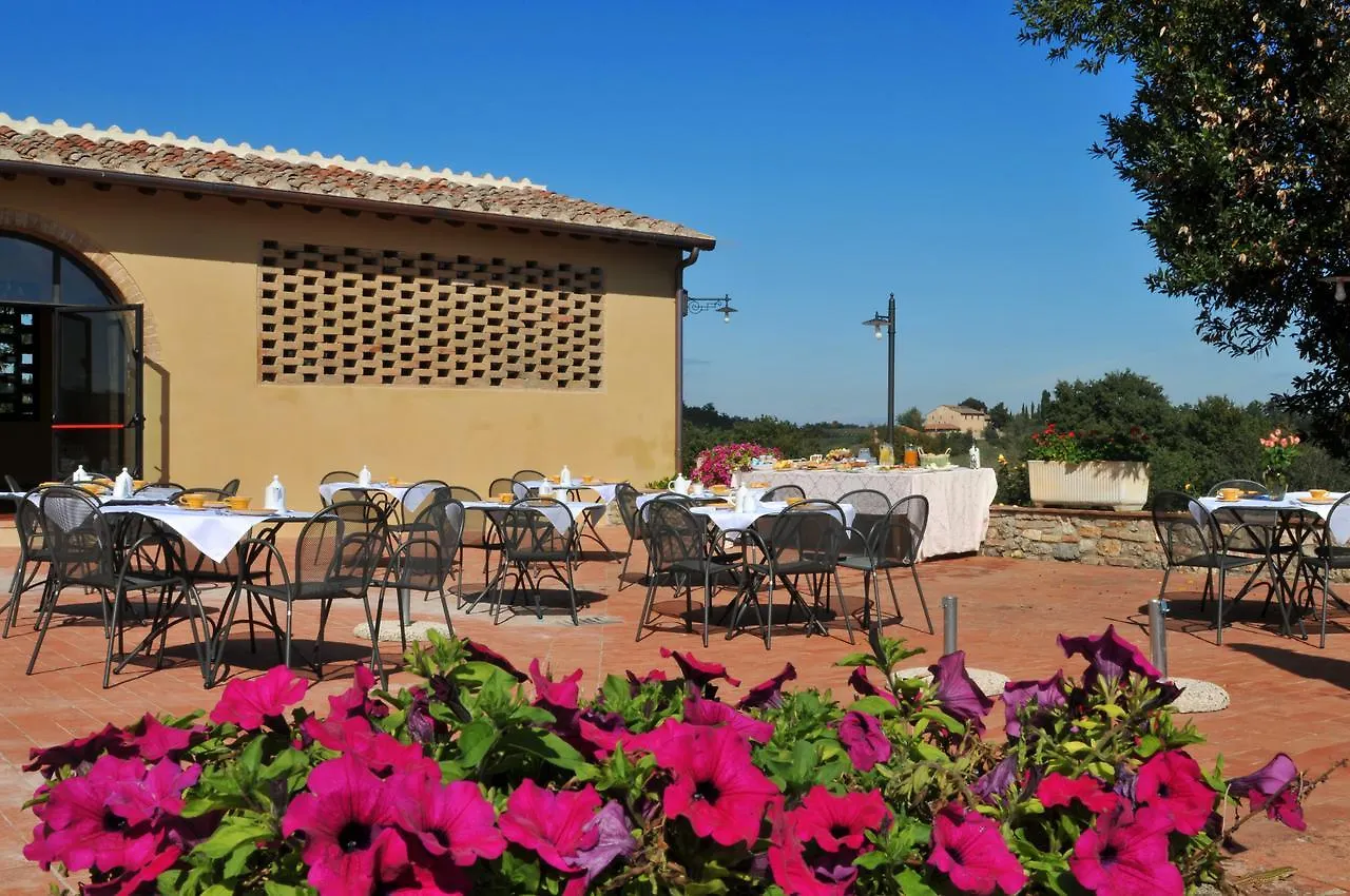 Agriturismo La Lucciolaia Hotel San Gimignano Italy